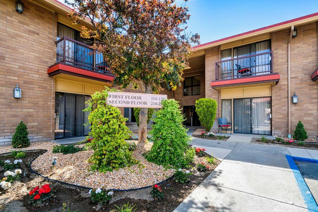 Winnemucca Inn & Casino Extérieur photo